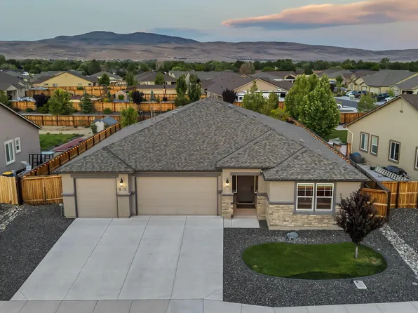 812 Spooner Way, Sparks, NV 89441