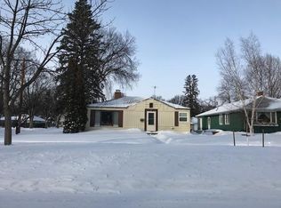 1302 2nd St N, Fargo, ND 58102