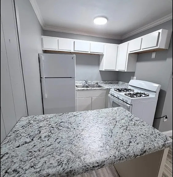 3904 Griffin St #B — Photo 2