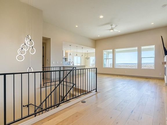 2nd image of 1910 Cuchara Dr
