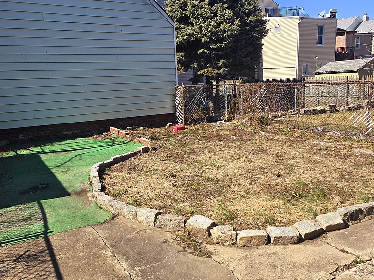 308 N 2nd St #1 — Photo 9