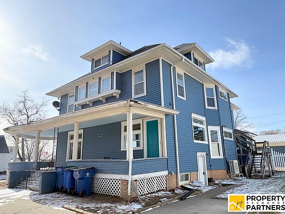 4th image of 502 Logan St