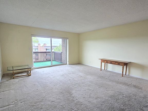 3rd image of 690 Chandler Rd APT 408
