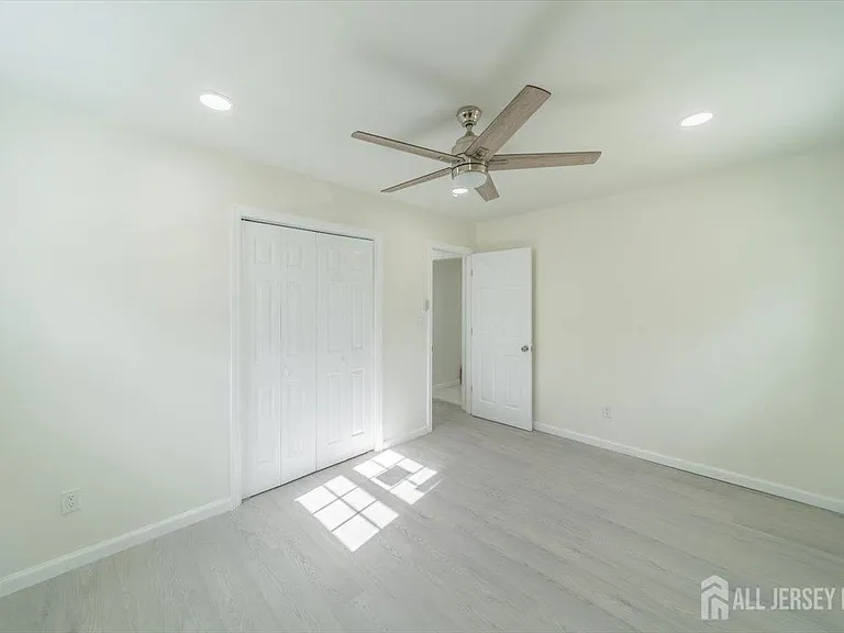 54 Bergen St #1 — Photo 14