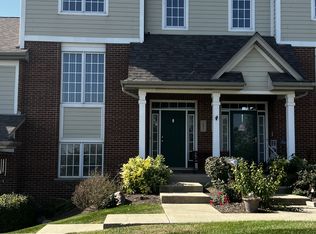 15811 Scotsglen Rd #1, Orland Park, IL 60462