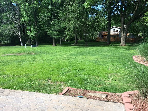 2nd image of 45 Red Bud Ln