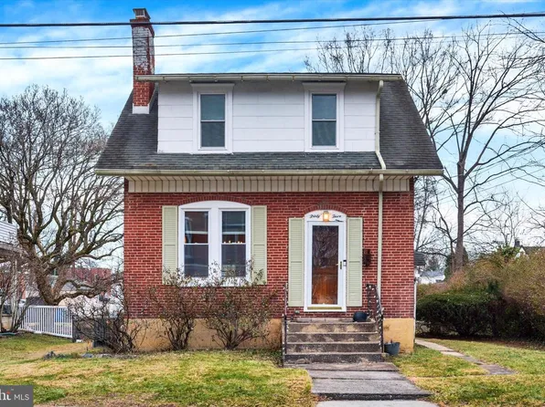 33 S 24th St, Camp Hill, PA 17011