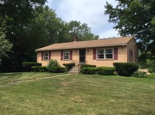 55 Birch Meadow Rd, Merrimac, MA 01860