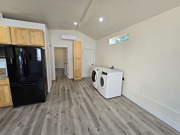 3rd image of 3176 Sierrama Dr