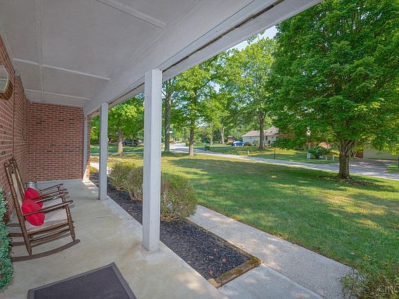 2nd image of 10687 Indian Woods Dr