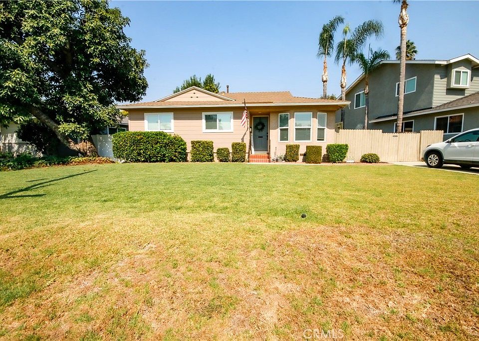1st image of 15291 La Salos Dr