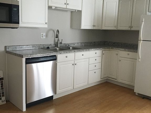 4th image of 2416 Northshore Blvd