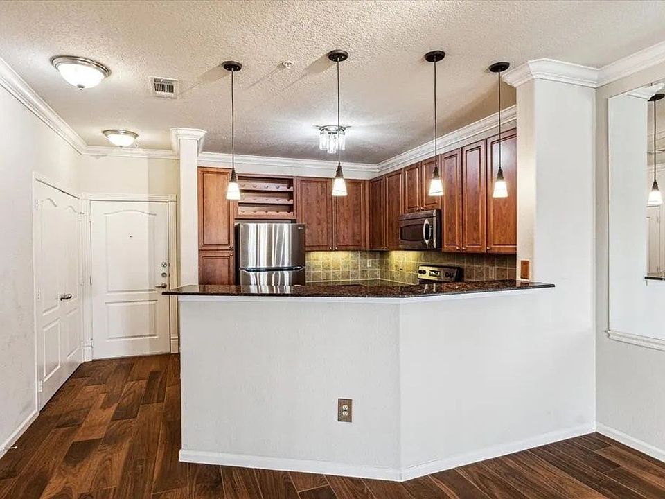1st image of 1711 Old Spanish Trl APT 445