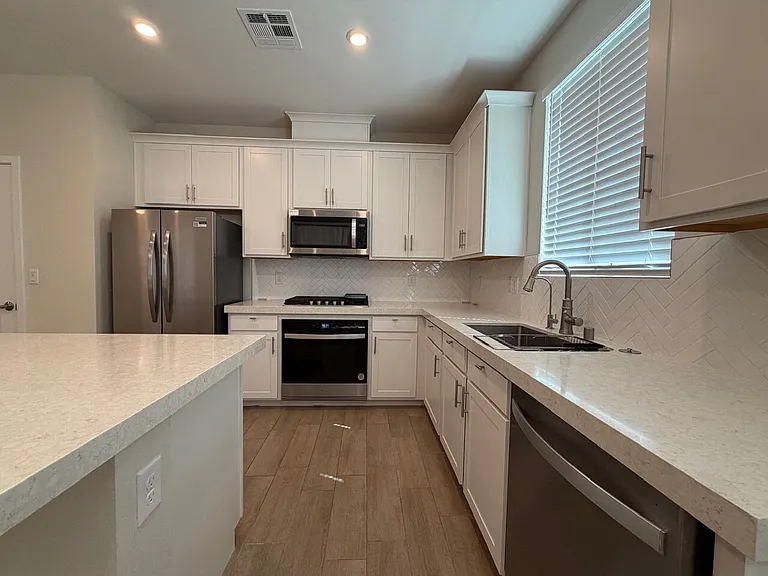 227 Jaldena Ln — Photo 18