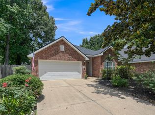 34 Bayou Springs Ct, Spring, TX 77382