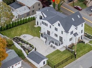 12 Daley Rd, Hingham, MA 02043