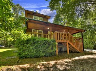 573 Ridgecrest Dr, Blairsville, GA 30512