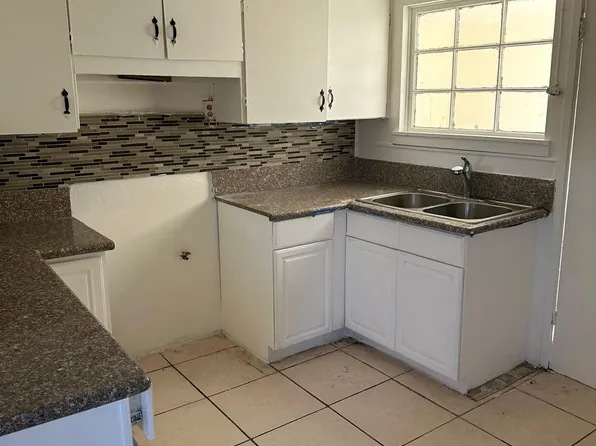 17149 Louise St, North Palm Springs, CA 92258