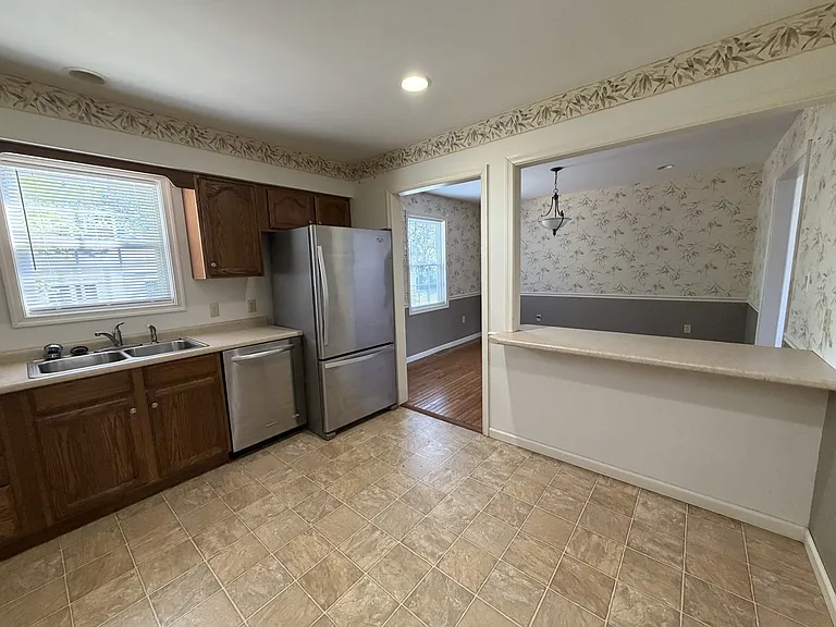 1513 Princess Anne Ln — Photo 7