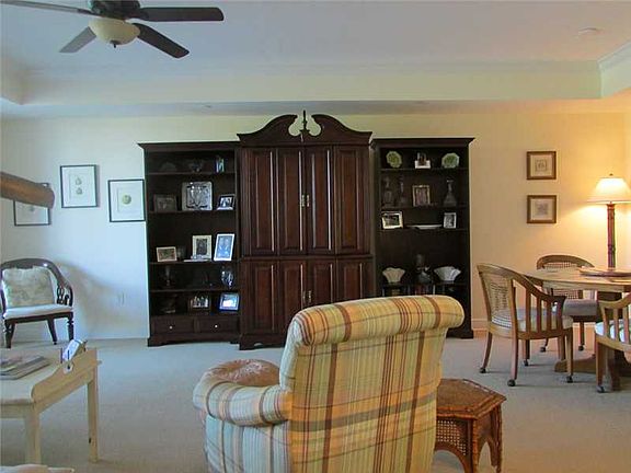 3rd image of 1520 Oak Harbor Blvd APT 203