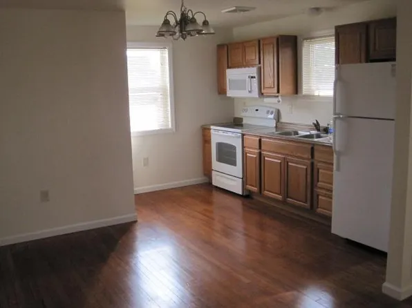 2529 Mill St #2, Aliquippa, PA 15001