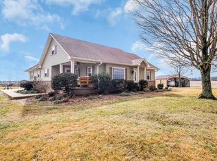 568 Turnpike Rd, Lawrenceburg, TN 38464