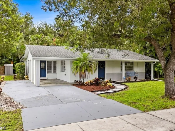 2926 Holly Rd, Fort Myers, FL 33901