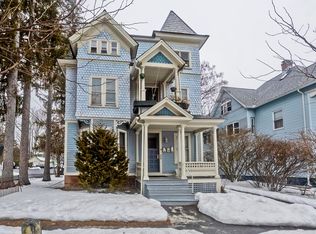 19 Trumbull Rd, Northampton, MA 01060