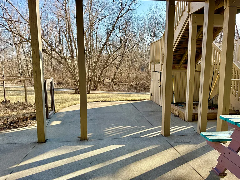 2098 Dempster Dr — Photo 11