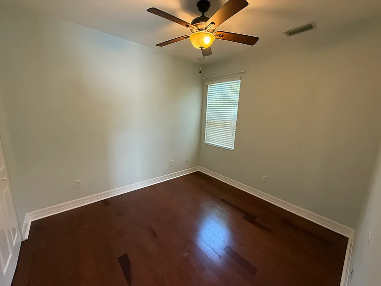 10482 Spruce Pine Ct — Photo 13