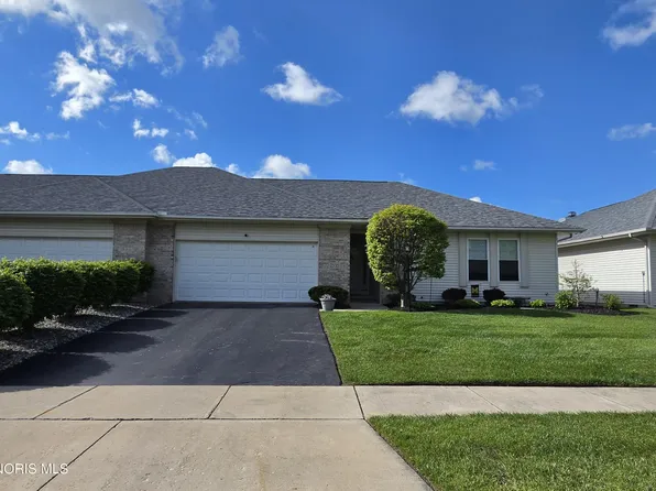 2535 Lake Vista Dr, Toledo, OH 43614