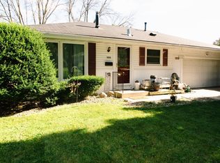 3006 Knoll Ln NW, Rochester, MN 55901