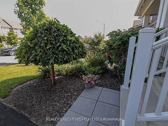 5th image of 124 Preston Dr