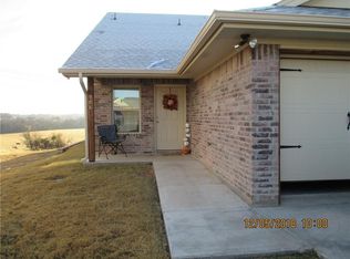 906 Dart Ct, Granbury, TX 76049