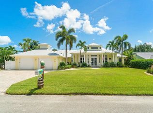 851 SW Pine Tree Ln, Palm City, FL 34990