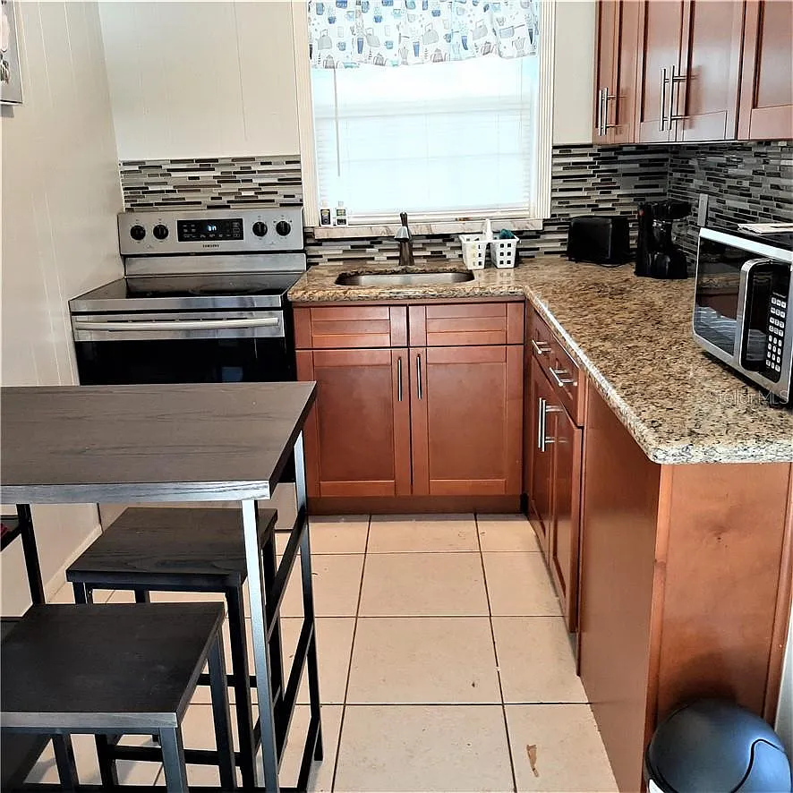 1 bed, 520 sqft, $1,800 — Photo 4