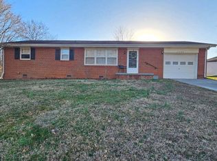 7933 Ewing Rd, Powell, TN 37849