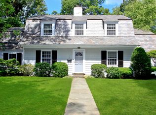 7 Chalford Ln, Scarsdale, NY 10583