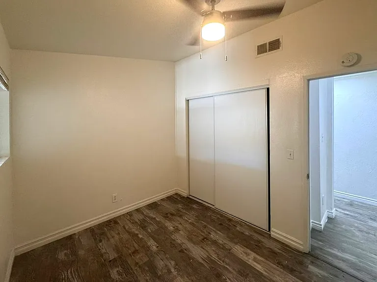 25189 Gentian Ave — Photo 16