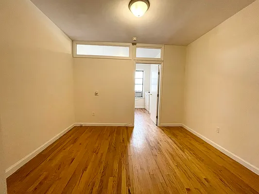 Rented by Century 21 Premier  | media 12