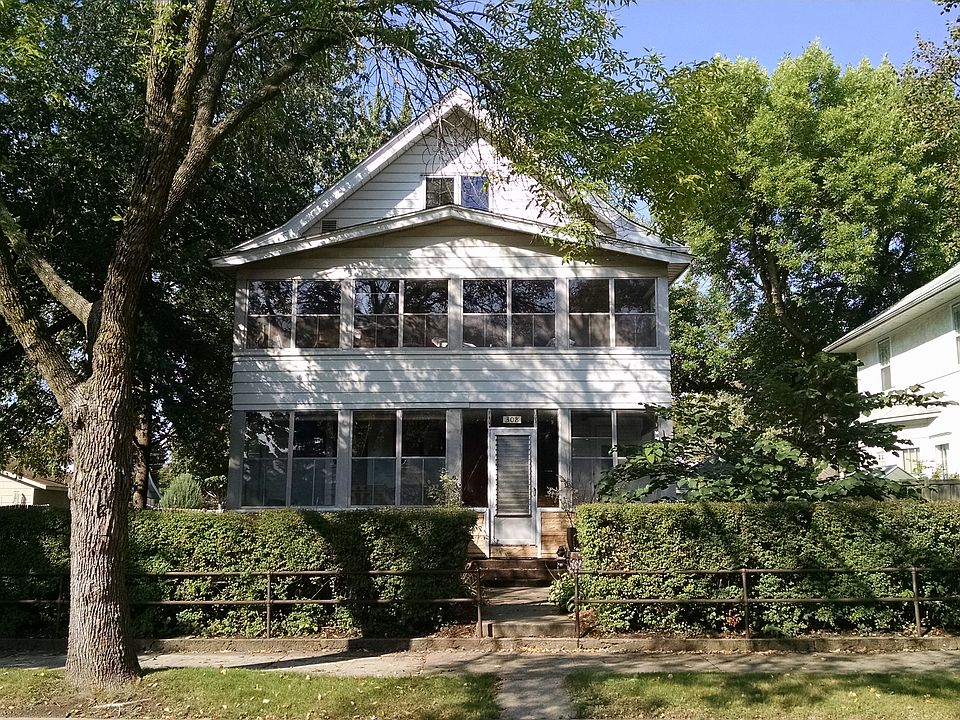 1st image of 308 3rd Ave S