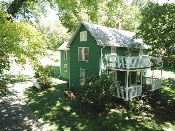 577 Main St, Amazonia, MO 64421
