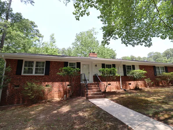116 Shirley Dr, Cary, NC 27511