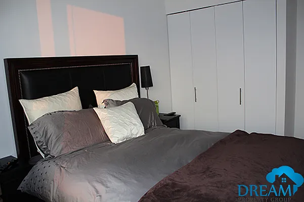 Rented by Dream Property Group LLC | media 6