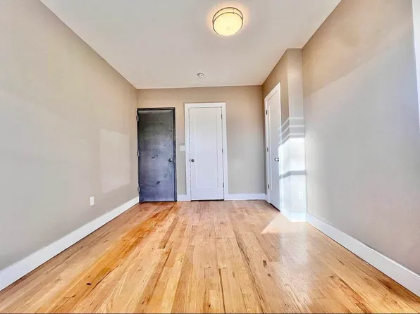 60-16 54th Place image 8 of 12