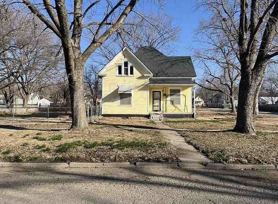 1st image of 325 NE 5th St