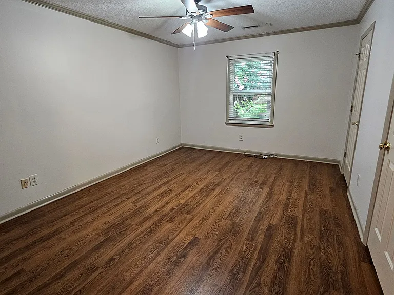 91 Edgemont Ave #4 — Photo 19