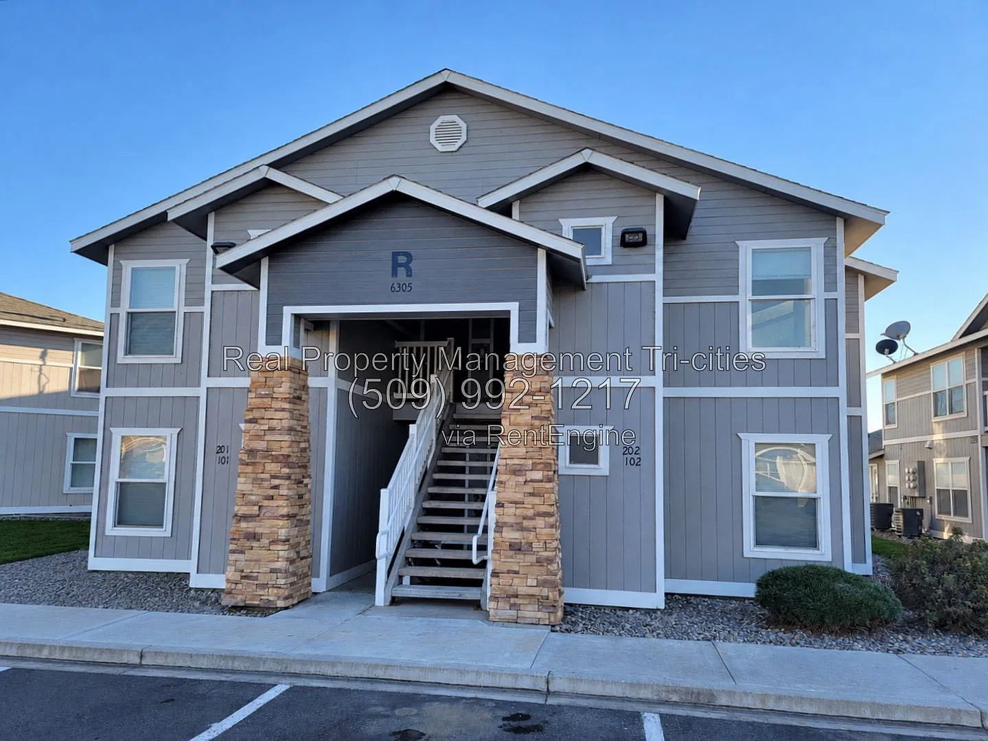 2 bed, 2.0 bath, 968 sqft, $1,395 — Photo 1