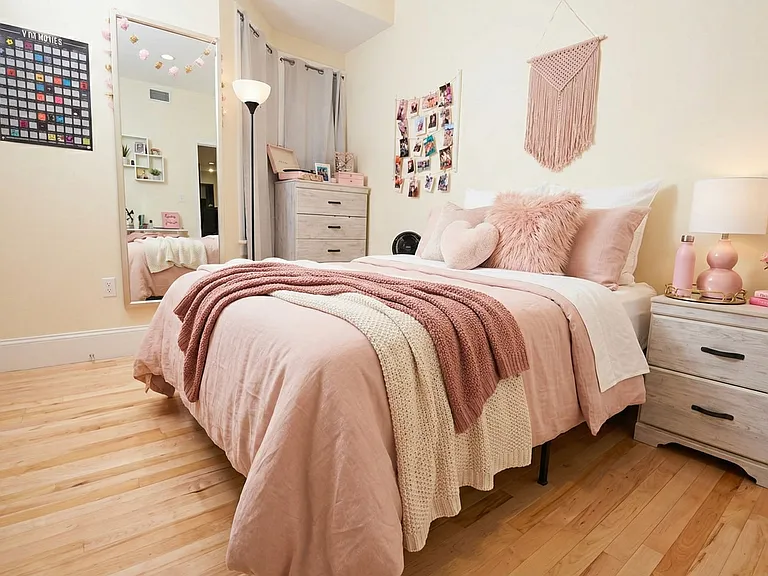 1203 Beacon St #9 — Photo 4