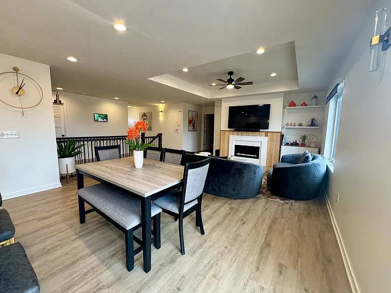 7920 Patrick Ave — Photo 5